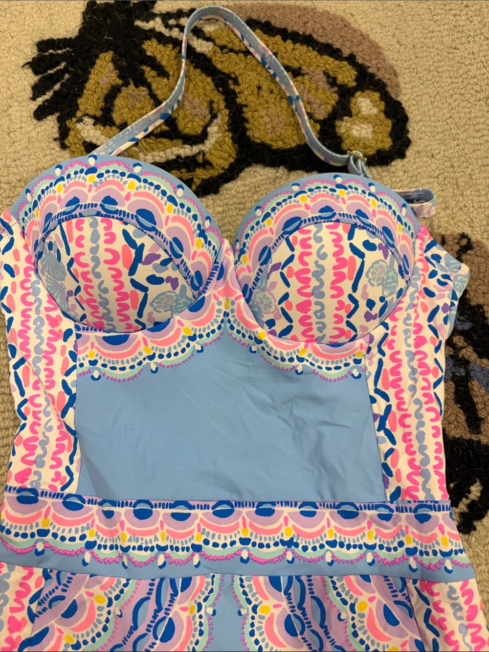 Lilly Pulitzer one piece with a paisley pattern - Picture 2 of 3